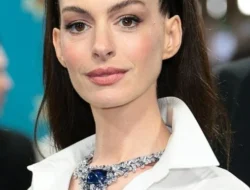 6 Warna Rambut ala Selebriti Hollywood yang Bikin Terlihat Muda, Dijamin Bikin Pangling!