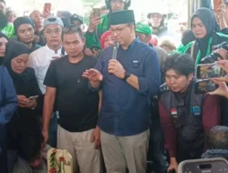 Anies Baswedan Tiba di KontraS: Kunjungan Mengejutkan ke Korban Penyiraman Air Keras, Apa Kata Mereka?