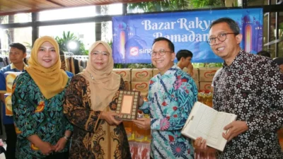 APP Group Donasikan 1.000 Mushaf Al‑Qur’an pada Bazaar Lebaran 2026 Kementerian Perindustrian