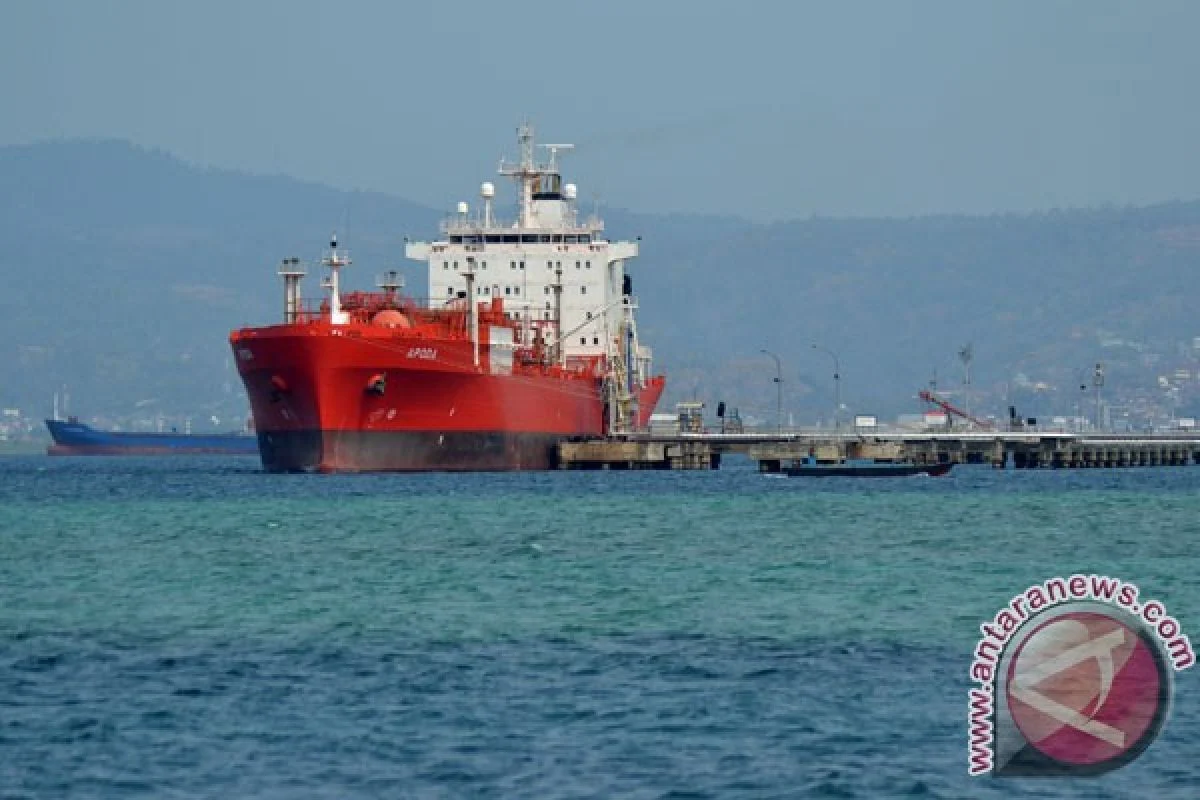 AS Izinkan Negara Terdampar di Laut Beli Minyak Rusia Selama 30 Hari