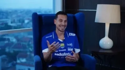 Bahagia Anak Baru Lahir, Thom Haye Siap Berjuang Lagi untuk Persib