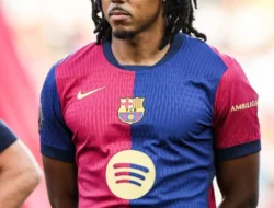 Barcelona Siap Lepas Jules Kounde, Klub Besar Mana yang Berani Dapatkan Bek Prancis?
