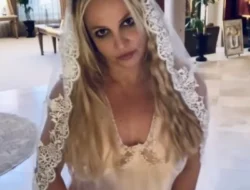 Britney Spears Ditangkap Polisi, Mantan Suami Angkat Suara Membela