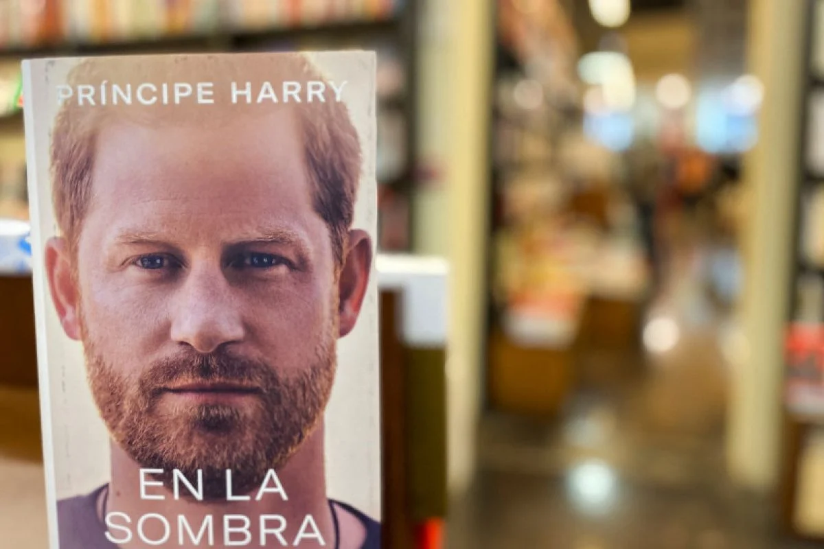 Buku Baru Pangeran Harry Disebut Teori Konspirasi Gila, Kata Juru Bicara