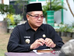 Bupati Aceh Barat Beri Santunan kepada Mantan Kombatan GAM yang Sakit – Kepedulian yang Menginspirasi