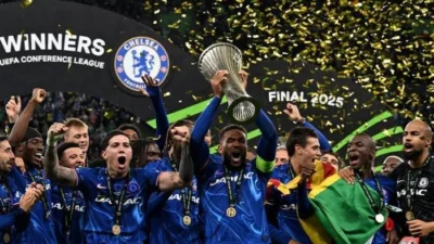 Chelsea FC di Persimpangan: Peluang Champions League Terancam, Kritik Media Sosial, dan Tekanan pada Rosenior