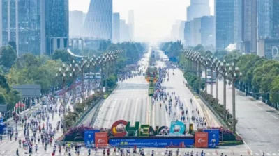 China Larang Pelari karena Gerakan Viral di Marathon Chengdu