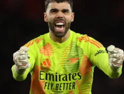 David Raya: Dari Sorotan Internasional Hingga Kontroversi Arsenal – Siapa Penjaga Gawang Terbaik Dunia?