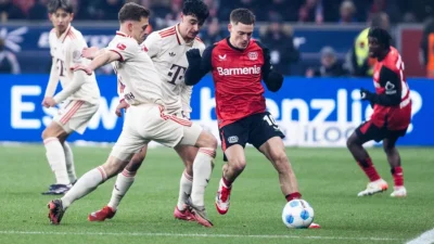 Debut Fenomenal Aleksandar Pavlović: Pemain Muda Bayern Munich Bikin Gempar di Champions League