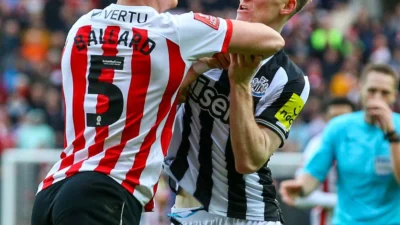 Derby Tyne‑Wear Memanas: Sunderland Kalahkan Newcastle, Gordon Lontarkan Kritik Tajam