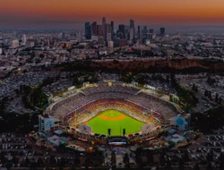 Dodger Stadium Resmi Jadi Uniqlo Field: Transformasi Ikonik Lapangan Baseball Amerika