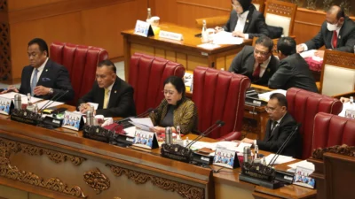 DPR Resmi Sahkan Tiga RUU Strategis Jadi Usul Inisiatif: PPRT, Hak Cipta, dan Keuangan Haji