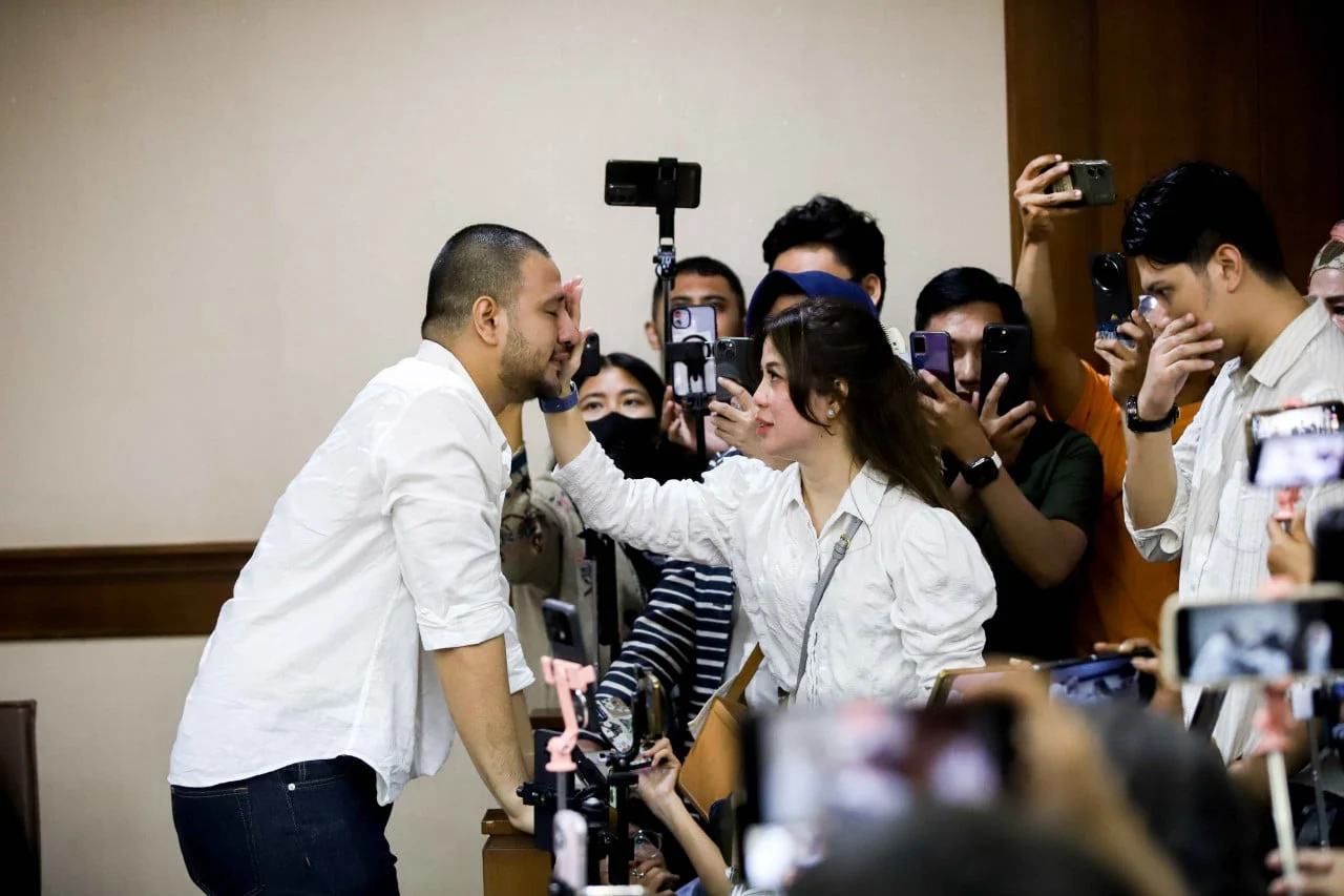 Drama Cinta di Balik Sidang: Ammar Zoni Tak Pernah Cinta, Dokter Kamelia Tetap Hadir Meski Putus