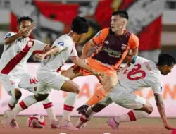 Drama Penyelamatan Højlund: Gol Penalty di Menit Akhir Bawa Napoli Raih Kemenangan Mengejutkan di Genoa