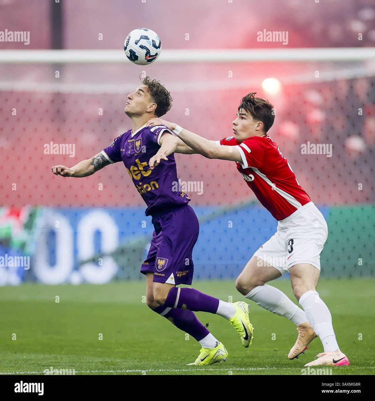 Drama Semifinal KNVB Cup: AZ Alkmaar vs Telstar Siap Guncang Panggung, NEC Menanti di De Kuip