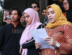 Fairuz A. Rafiq Heran Ikut Dihujat Usai Kakaknya Ditangkap KPK