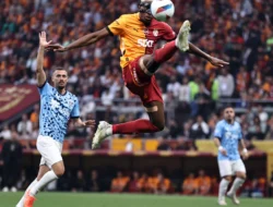 Galatasaray Hancurkan Başakşehir 3-0, Osimhen dan Singo Bawa Kemenangan Gemilang