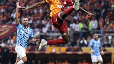Galatasaray Hancurkan Başakşehir 3-0, Osimhen dan Singo Bawa Kemenangan Gemilang