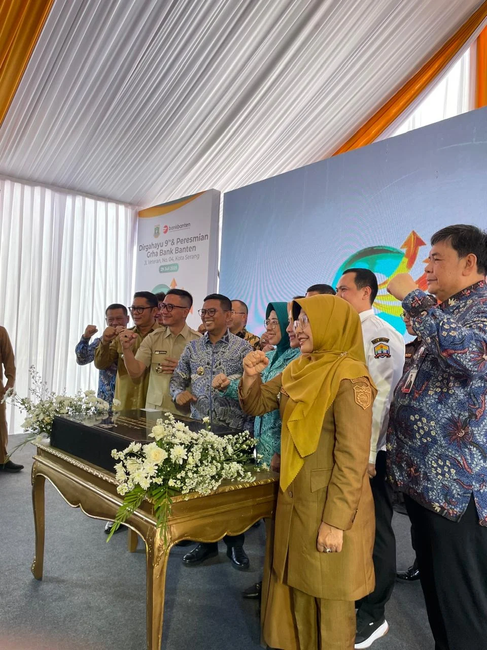 Gubernur Andra Soni Resmikan AMINOVA 2026 sebagai Ajang Silaturahmi dan Penguatan Jejaring Bani Amin