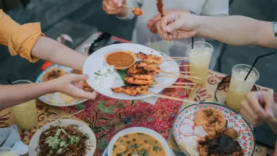Habis ‘Balas Dendam’ Makan Enak Pas Lebaran, Waspadai 5 Masalah Kesehatan Ini
