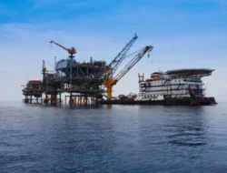 Harga Minyak Melambung: Konflik Teluk, Negosiasi AS-Iran, dan Dampaknya pada Singapore serta Thailand