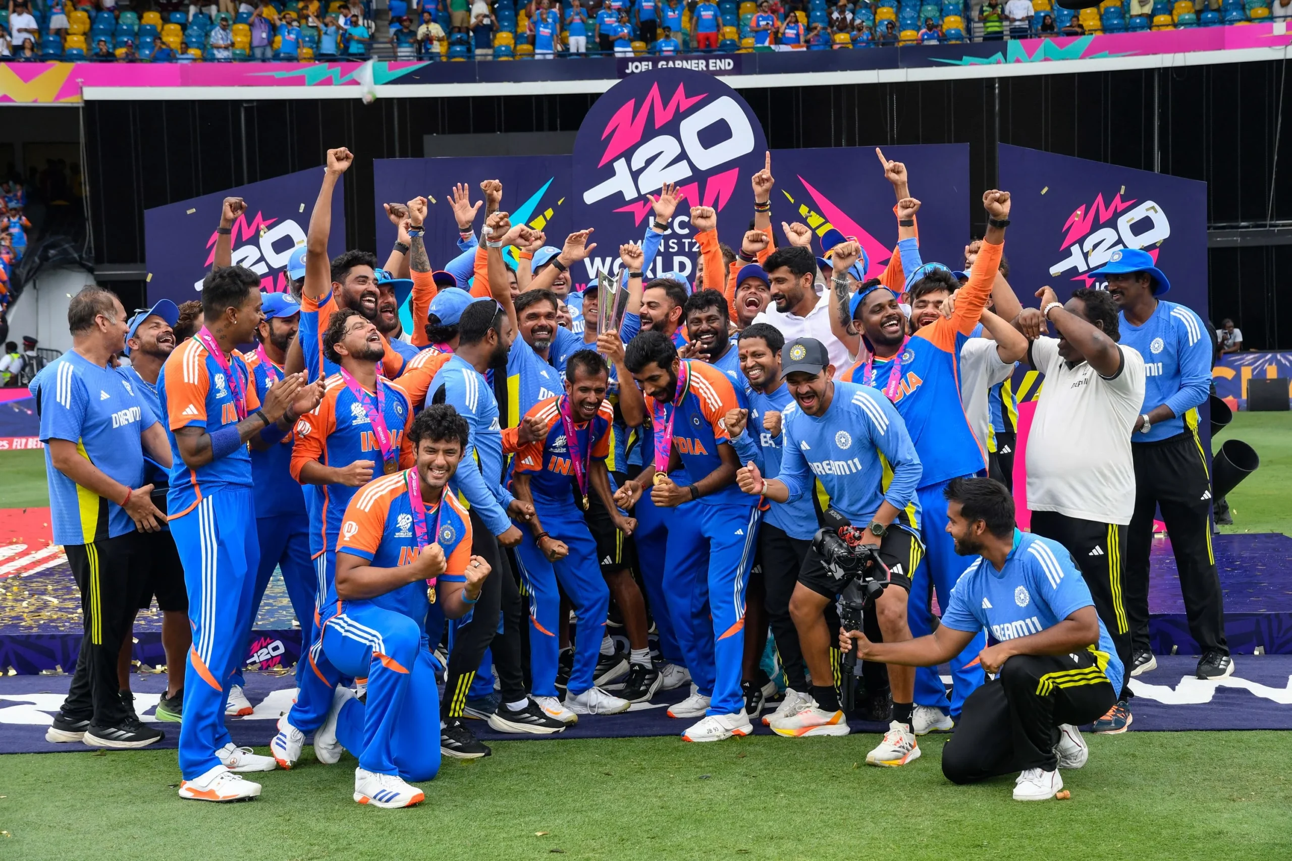 India Hancurkan New Zealand 96 Run, Raih Tiga Gelar T20 World Cup Beruntun di Ahmedabad