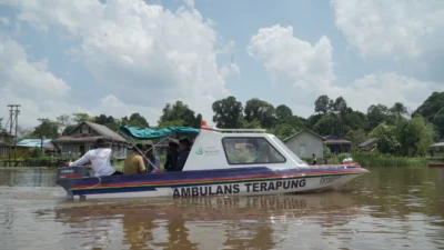 Inisiasi Program Puskesmas Terapung untuk Warga Pulau, Ahmad Muhibbin Raih Ekbispar Award 2026