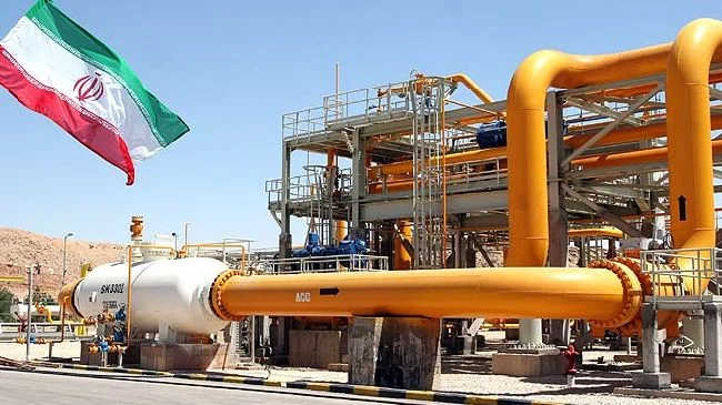 Iran Memperingkatkan Dunia untuk Bersiap Menghadapi Harga Minyak $200 per Barel