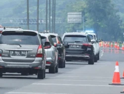 Kapolri: H-3 Lebaran, 1,2 Juta Kendaraan Keluar Jakarta via Tol – Puncak Mudik Terjadi Hari Ini