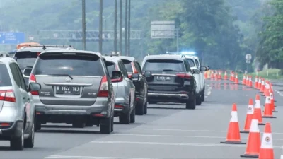 Kapolri: H-3 Lebaran, 1,2 Juta Kendaraan Keluar Jakarta via Tol – Puncak Mudik Terjadi Hari Ini