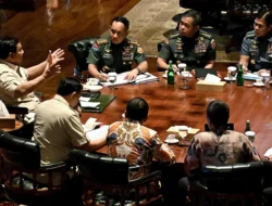 Kapolri Ingatkan Pentingnya Persatuan di Tengah Geopolitik Global pada Safari Ramadhan di Palembang