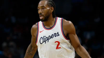 Kawhi Leonard Tersandung, Clippers Kalah dari Kings 118-109; Dampak pada Peringkat dan Lotere NBA
