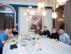 Kemeriahan Lebaran 2026: 7 Foto Eksklusif Shandy Purnamasari dan Juragan 99 Buka Rumah untuk Warga