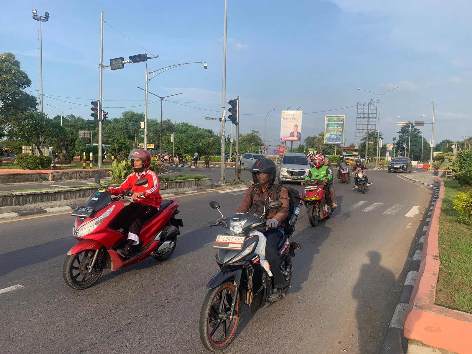 Kepulan Motor di Jalan Karawang dan Kalimalang: Arus Balik Lebaran 2026 Membuat Lalu Lintas Merunduk