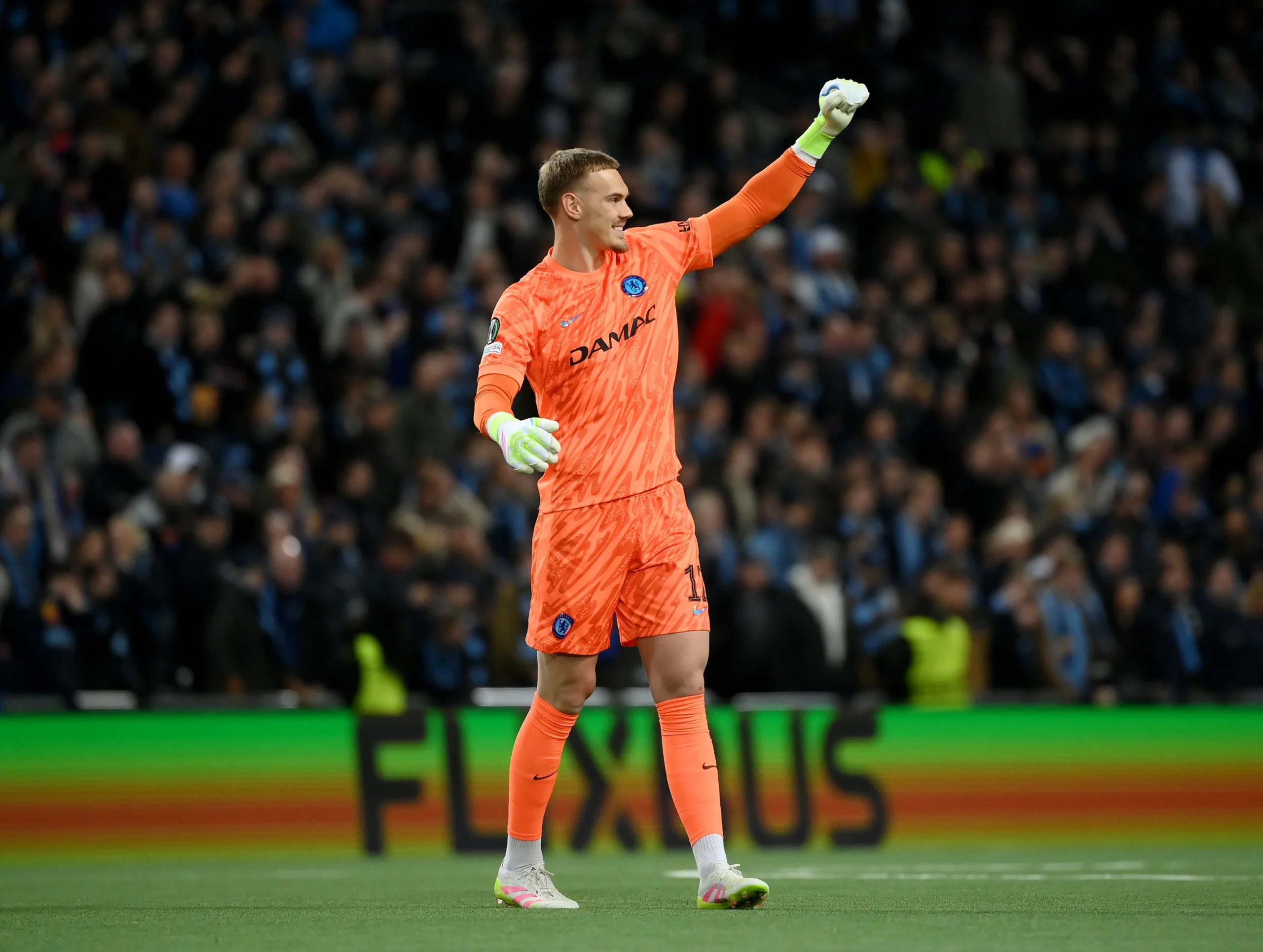 Kesalahan Fatal Filip Jörgensen Goyang Chelsea di Laga PSG, Apa Kata Manajer dan Media?