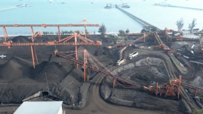 Ketidakpastian RKAB Tahan Ekspansi Produksi, Peluang Ekspor Batu Bara Menguat di Tengah Krisis Energi Global
