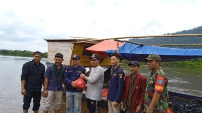Ketua Karang Taruna Cilegon Gerakkan Aksi Spontan Bantu Korban Banjir