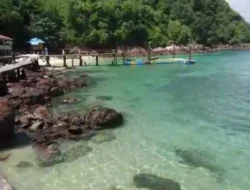 KM Karam di Perairan Batu Bara Sumut, 64 Wisatawan Terdampar di Pulau Salah Namo