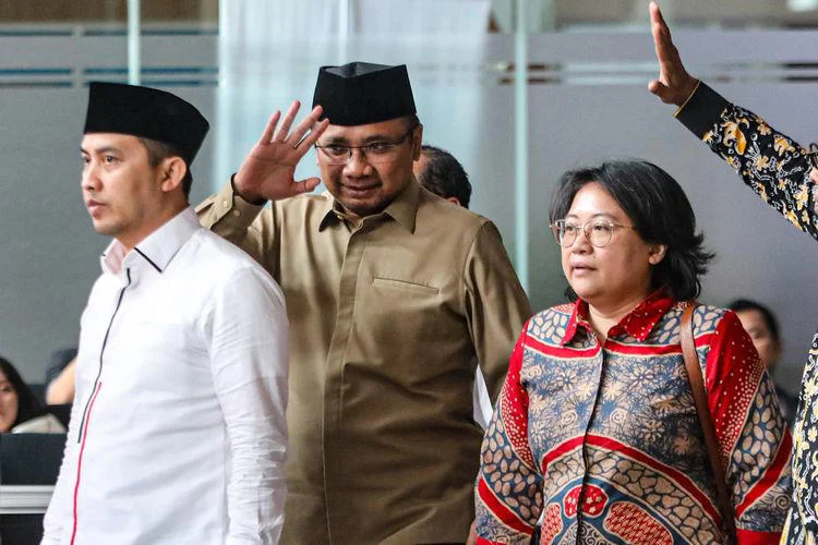 Kontroversi Tahanan Rumah Yaqut Cholil Qoumas: KPK Diminta Bertanggung Jawab, Laporan ke Dewas Bergemuruh