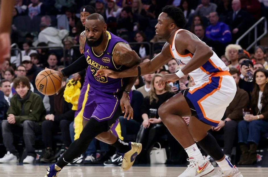 Lakers vs Knicks: Duel Strategis Menjelang Playoff 2026