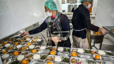 Lebaran 2026: Ketua Muhammadiyah Peringatkan ‘Jangan Pamer Makanan’, Ahli Gizi Ungkap Risiko Kesehatan