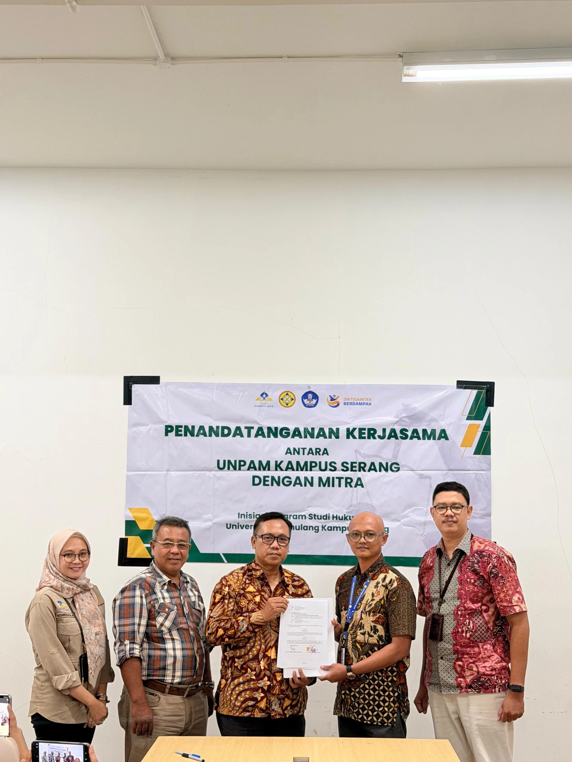 Mahasiswa Hukum UNPAM Serang Magang di LBH dan Kantor Hukum, Aplikasikan Ilmu di Lapangan