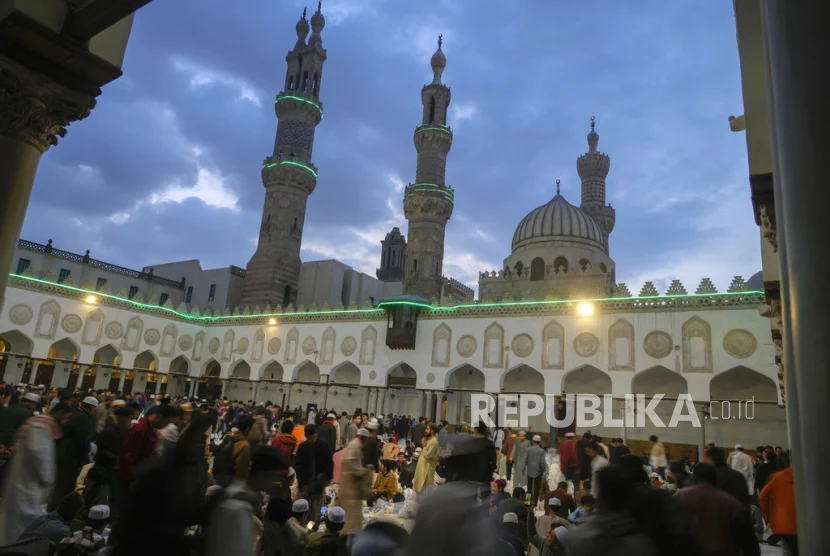 Mahasiswa Indonesia di Kairo Gelar Maidaturrahman Selama Ramadan