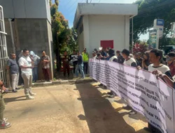 Massa SIRA dan PST Desak Kejati Sumsel Usut Tuntas Dugaan Korupsi Irigasi Air Lemutu Serta Dugaan Gratifikasi Rp1,6 Miliar