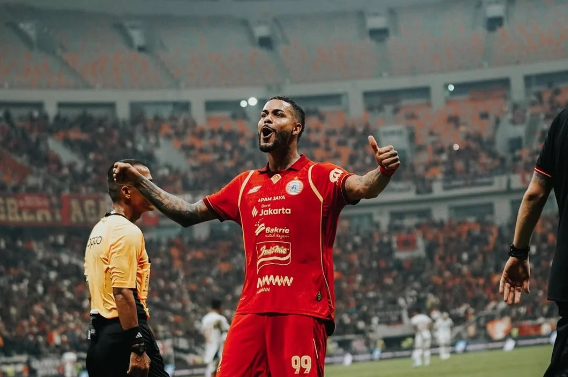 Maxwell Souza Tak Mau Lari dari Kesalahan: Persija Jakarta Tanggapi Imbang 1-1 Lawan Dewa United