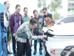 Menkeu Purbaya Angkat Suara: Insentif Kendaraan Listrik Terancam Batal, Pemerintah Cari Jalan Keluar demi Stabilitas APBN