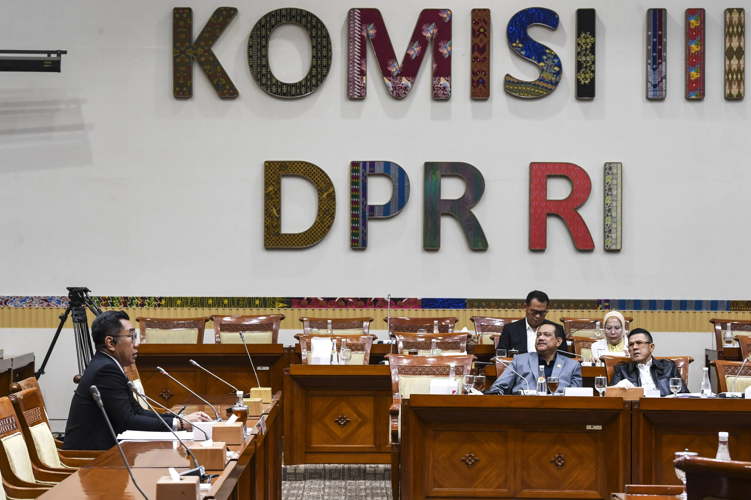 Meta dan YouTube Dihukum di AS, DPR Desak Indonesia Perkuat Pengawasan Media Sosial