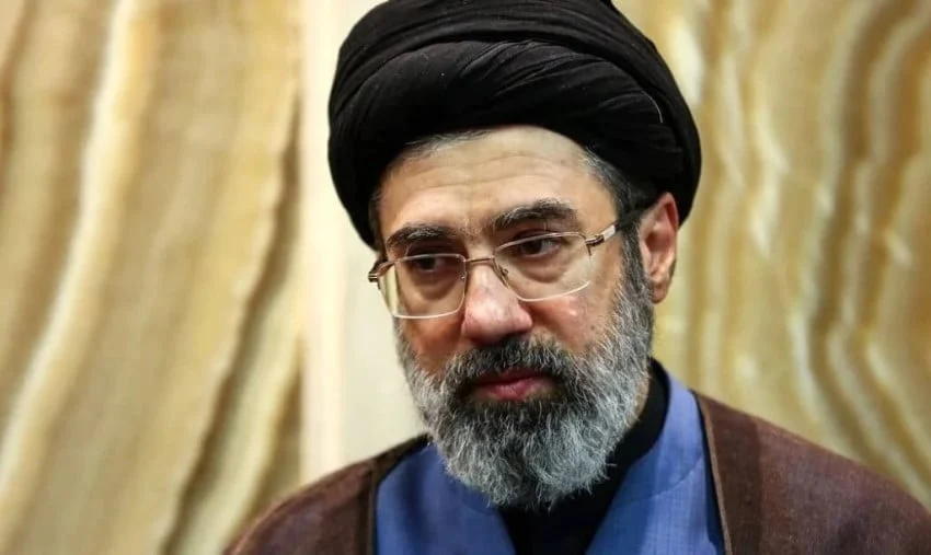 Mojtaba Khamenei Dilantik Pemimpin Tertinggi Baru Iran: Majelis Ahli, Reaksi Internasional, dan Implikasi Politik