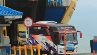 Mudik Lebaran 2026: ASDP Perkenalkan Bus Listrik di Pelabuhan Merak untuk Kenyamanan Penumpang