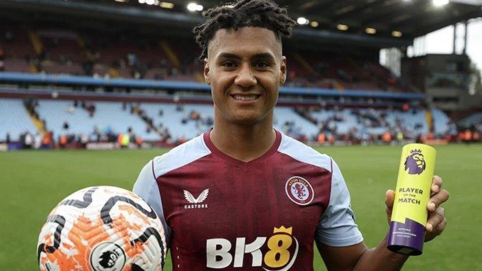 Ollie Watkins: Bintang Villa yang Menyulut Kontroversi dan Harapan di Liga Eropa